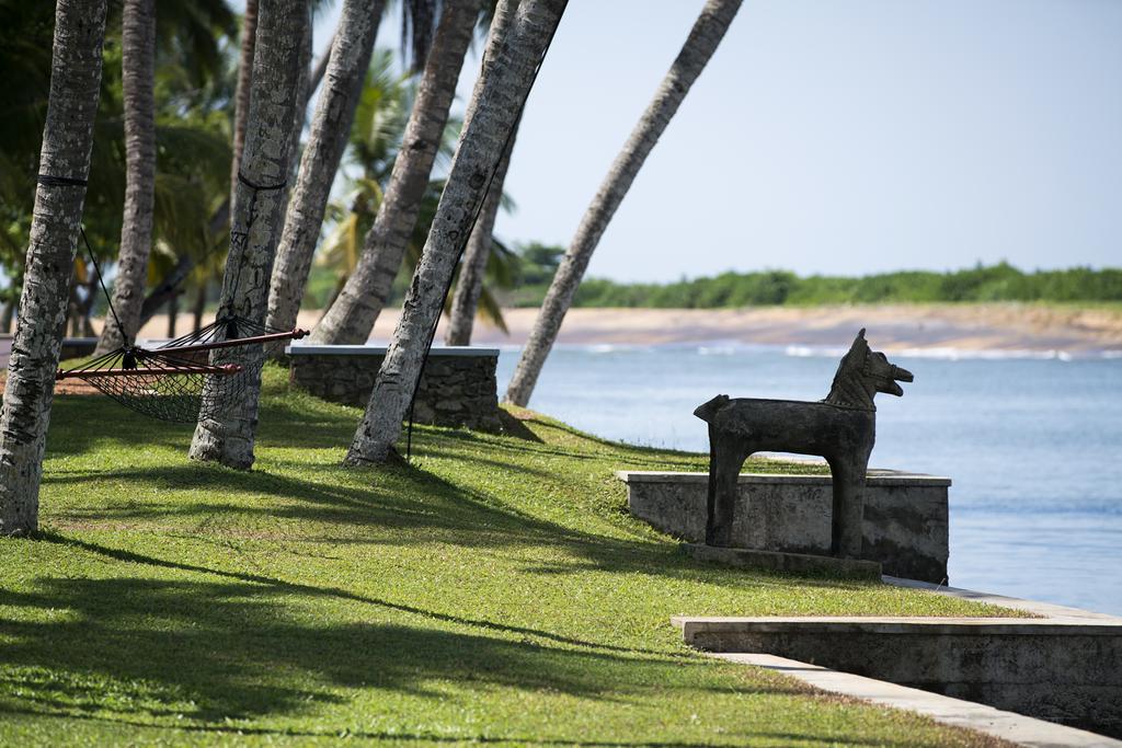 Avani Kalutara Resort Luaran gambar