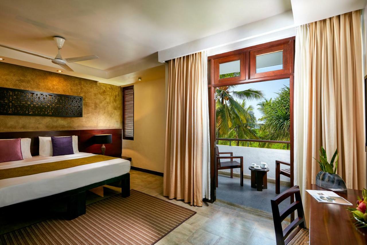Avani Kalutara Resort Luaran gambar