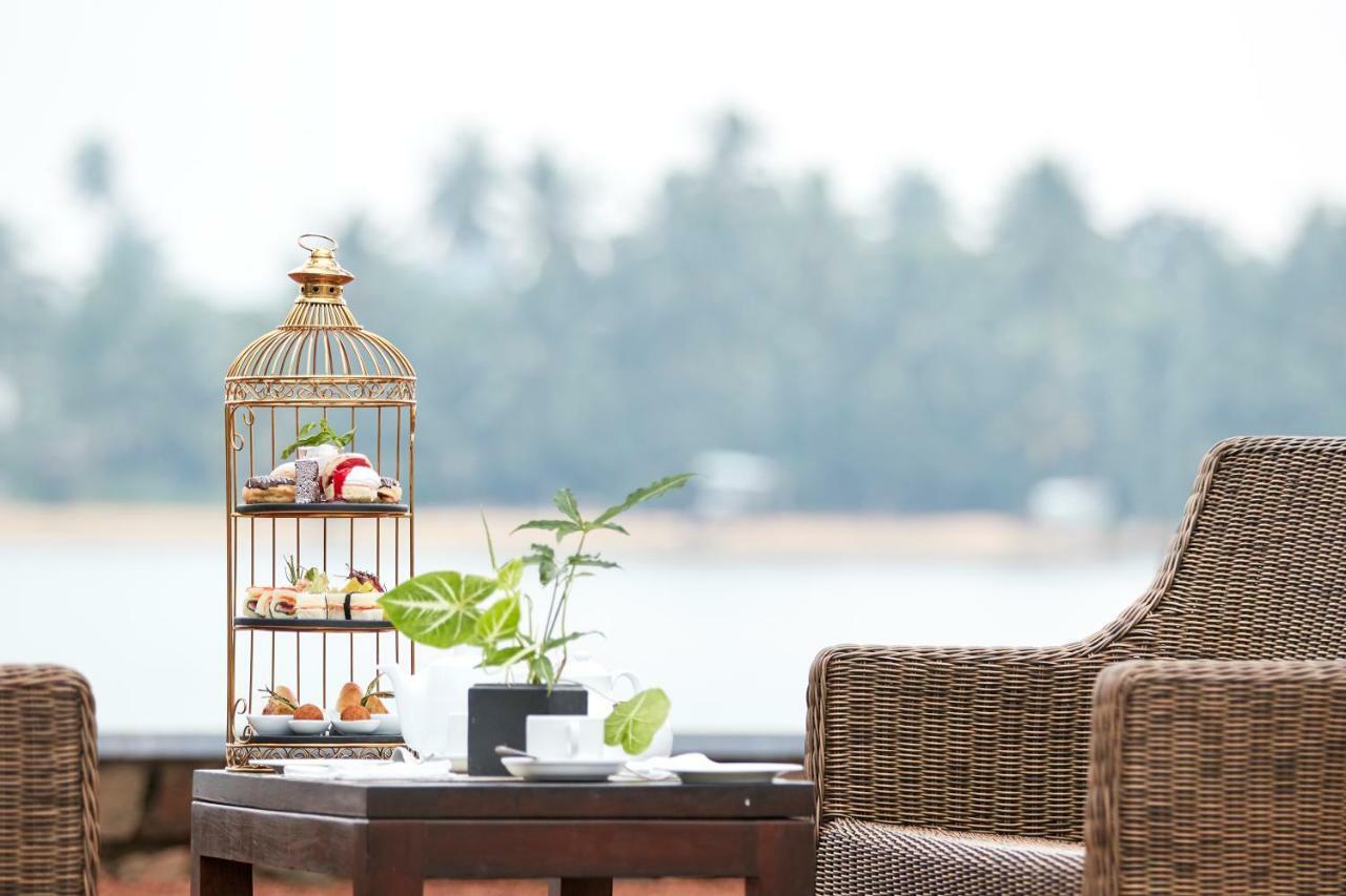 Avani Kalutara Resort Luaran gambar