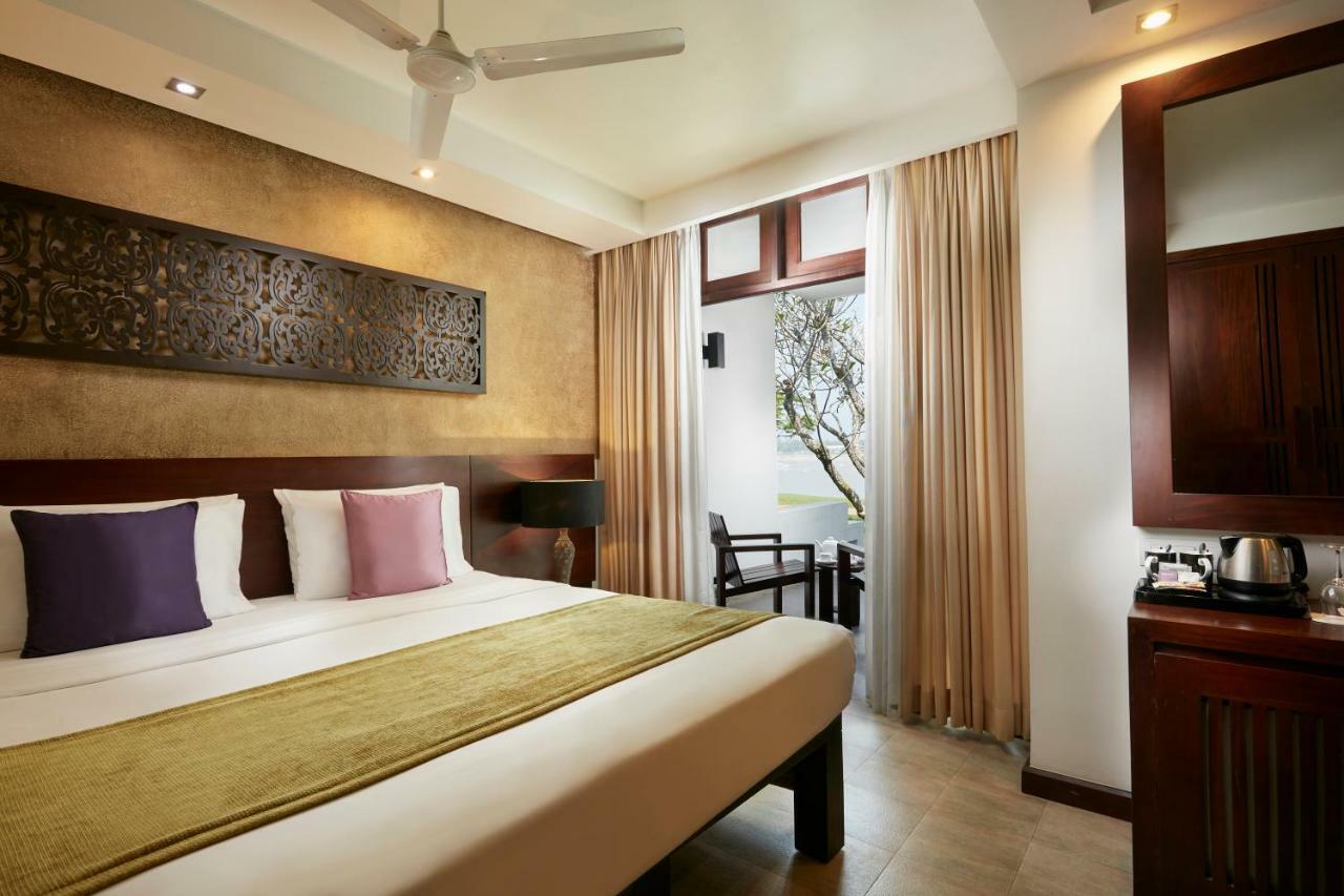 Avani Kalutara Resort Luaran gambar