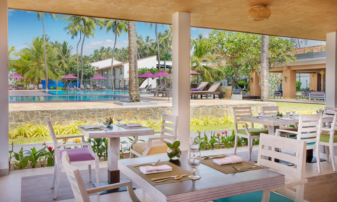 Avani Kalutara Resort Luaran gambar