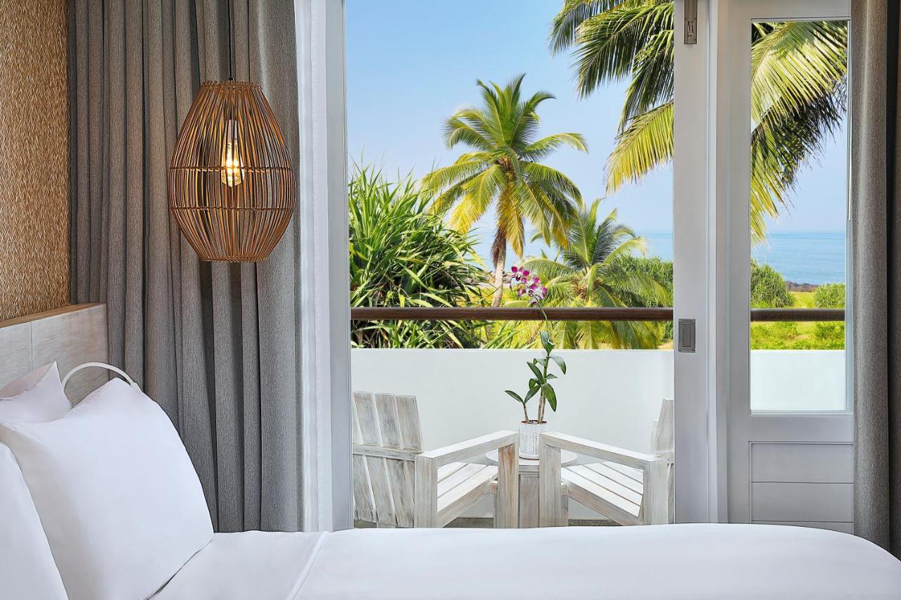 Avani Kalutara Resort Luaran gambar